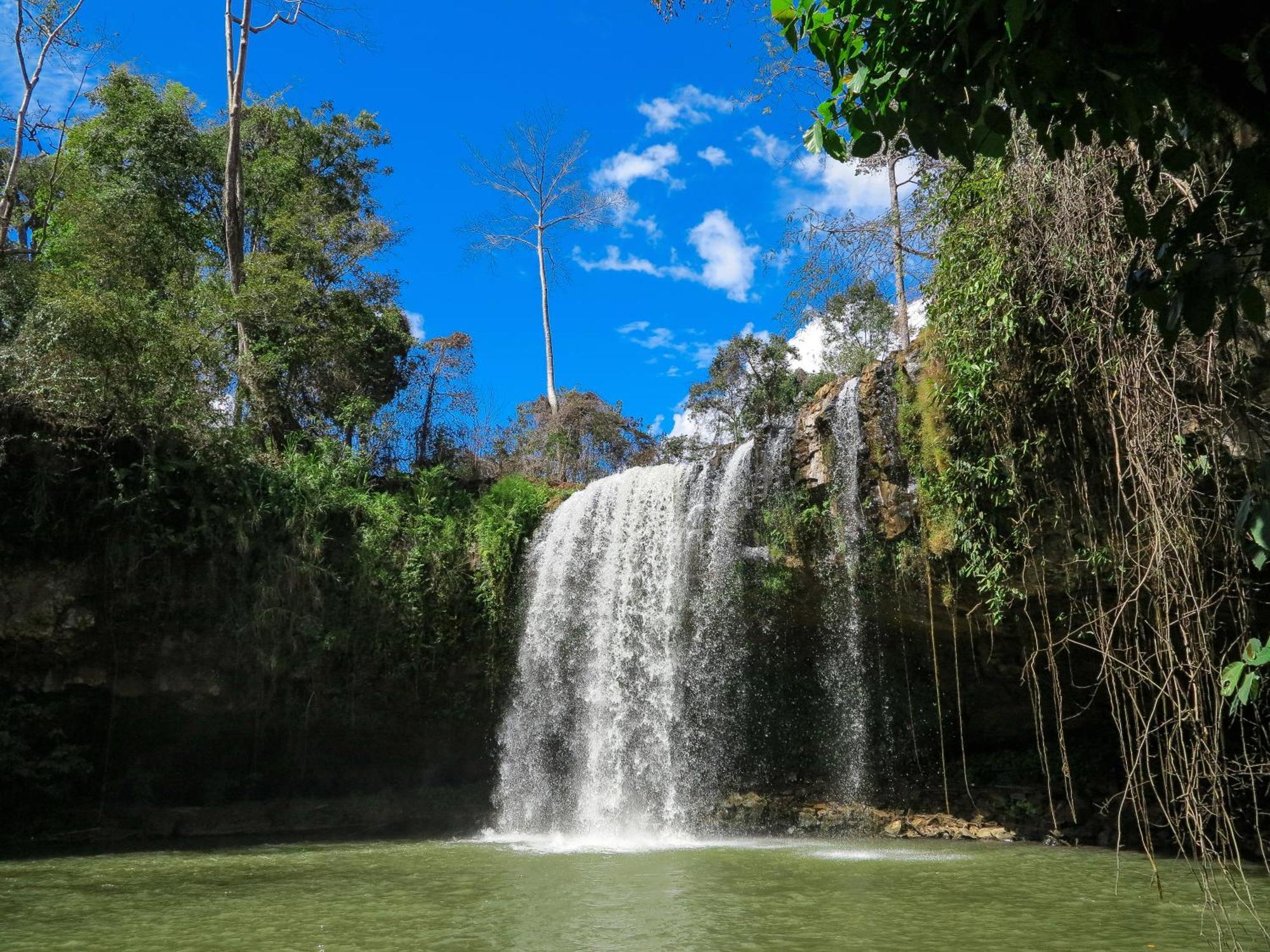 Ratanakiri Homestay & Jungle Trek Banlung Exteriör bild