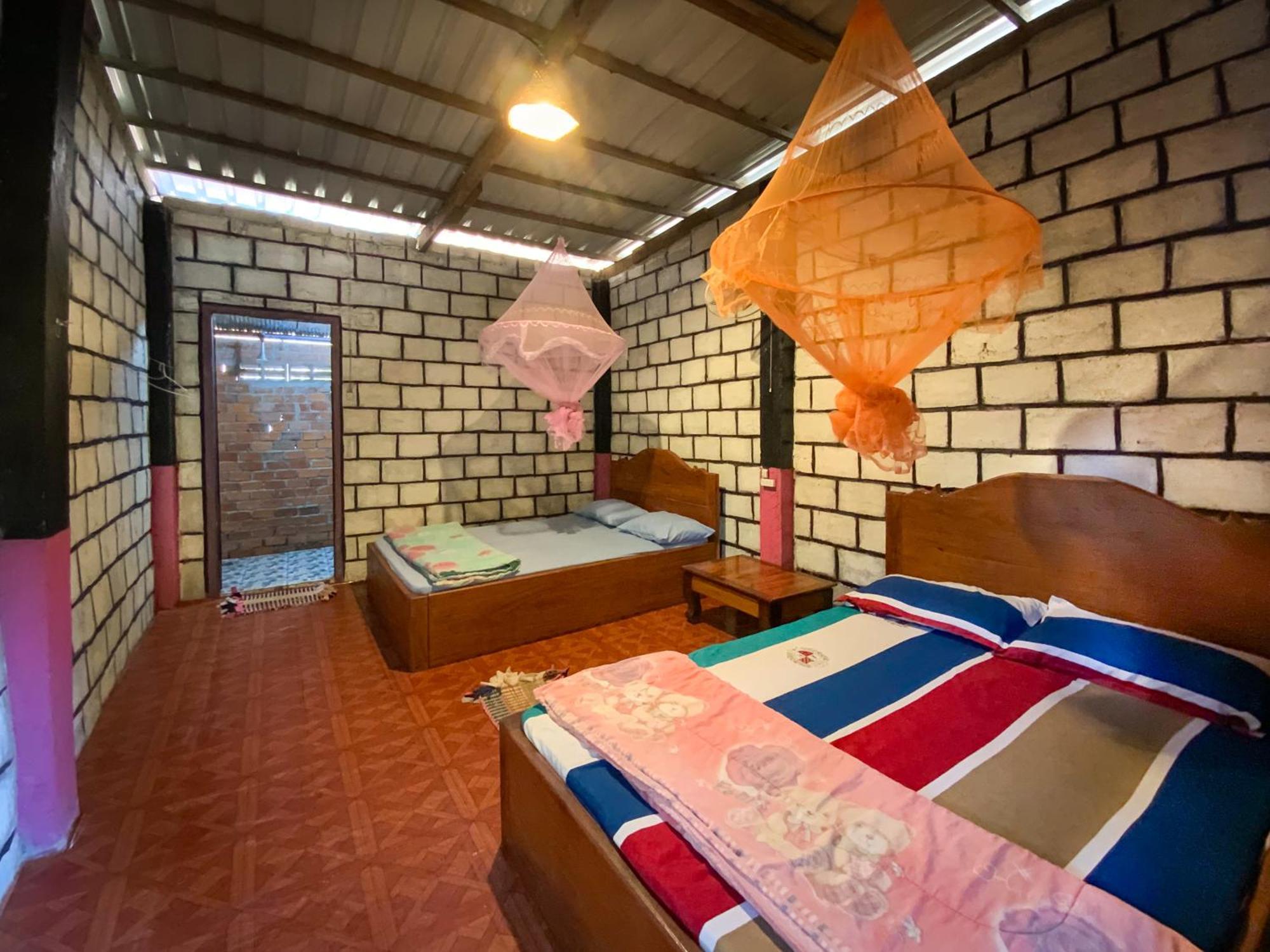 Ratanakiri Homestay & Jungle Trek Banlung Exteriör bild